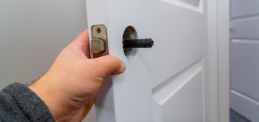 Nighttime Locksmith For Lock Repair in Azusa, CA
