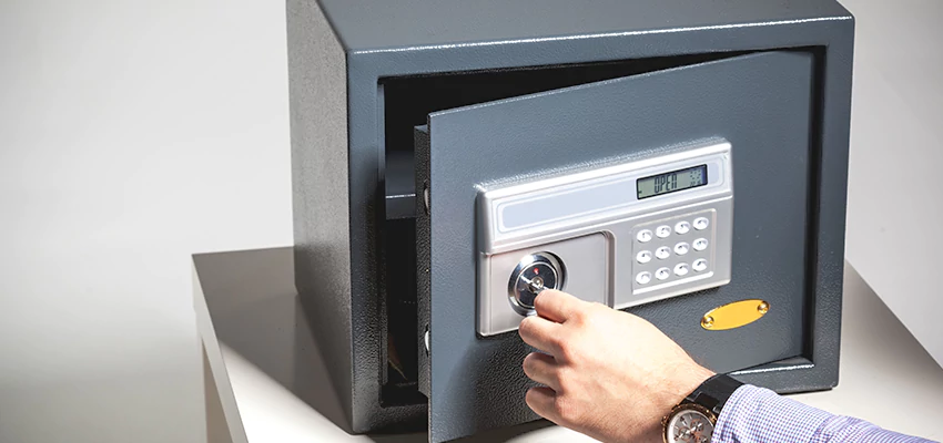Jewelry Safe Unlocking Service in Azusa, California
