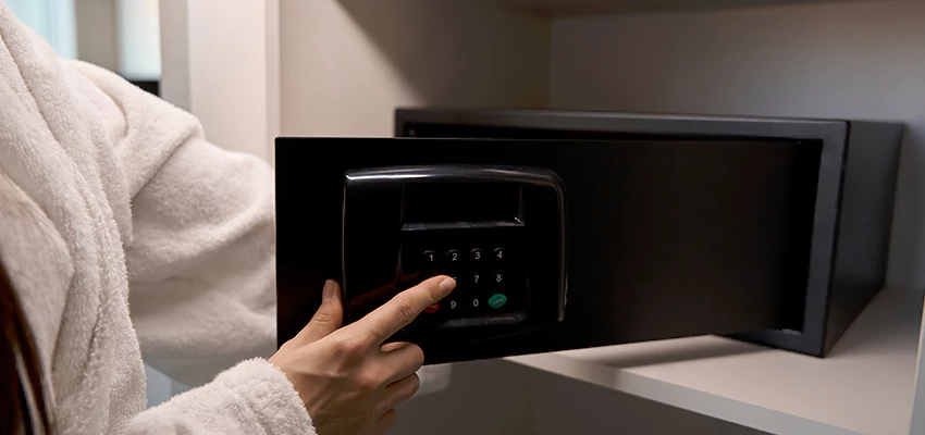 Safe Unlocking Service Company in Azusa, California