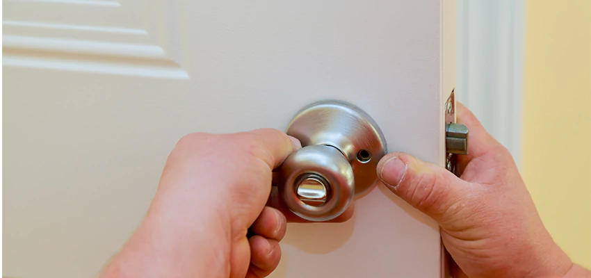 After-hours Locksmith For Lock And Key Installation in Azusa, CA